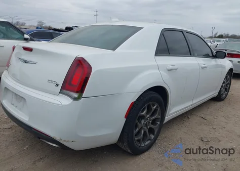 2016 Chrysler 300 300S z USA, uszkodzony, nr VIN 2C3CCAGGXGH142329